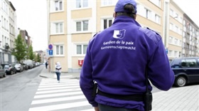 Uniforme identificatiekaart voor alle gemeenschapswachten
